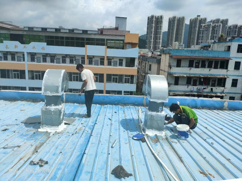 长清钢结构屋面涂料维修方法